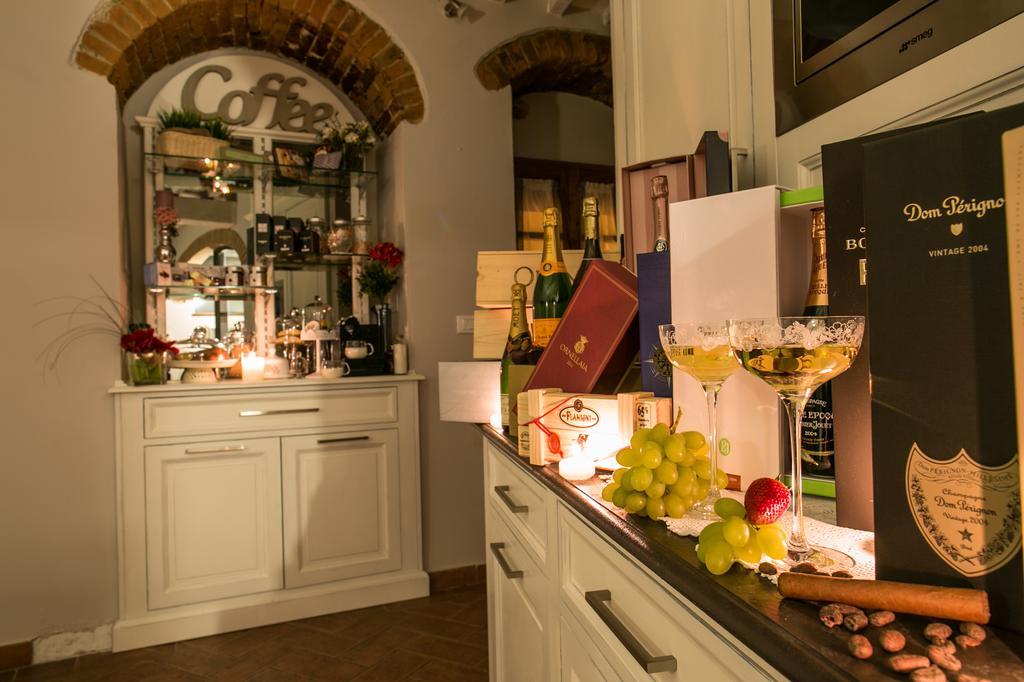 San Michele Al Borgo Bed & Breakfast Castiglion Fiorentino Bagian luar foto